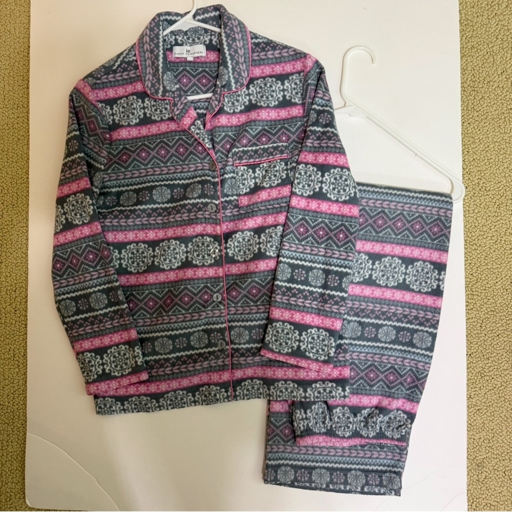 Karen Neuburger Pajama Set pink gray fleece woman M button down fair isle print